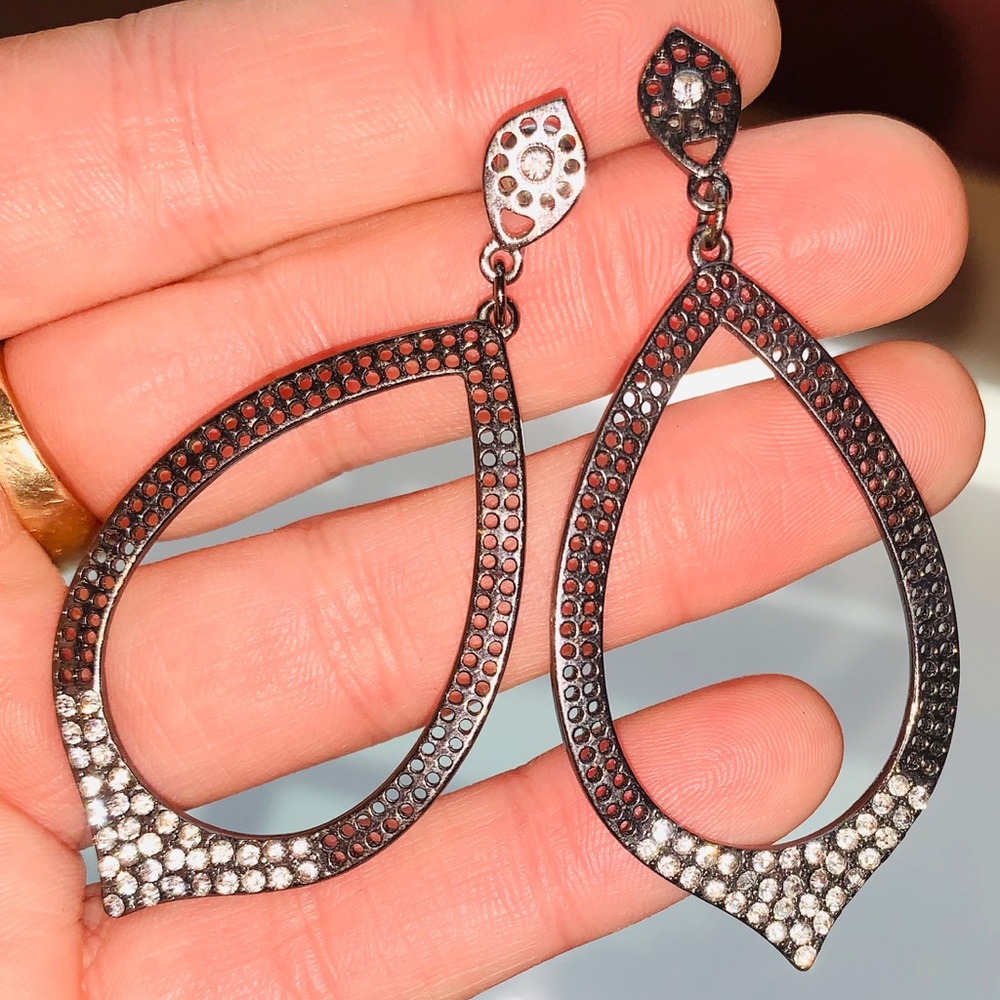 Pear shaped hoop earrings